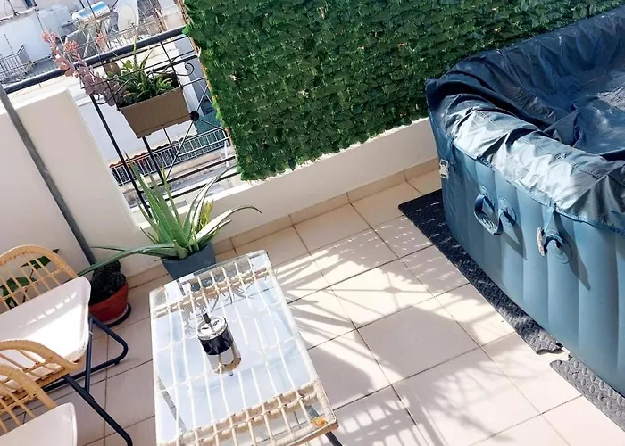 Centre Acropolis "Maisonette" #237